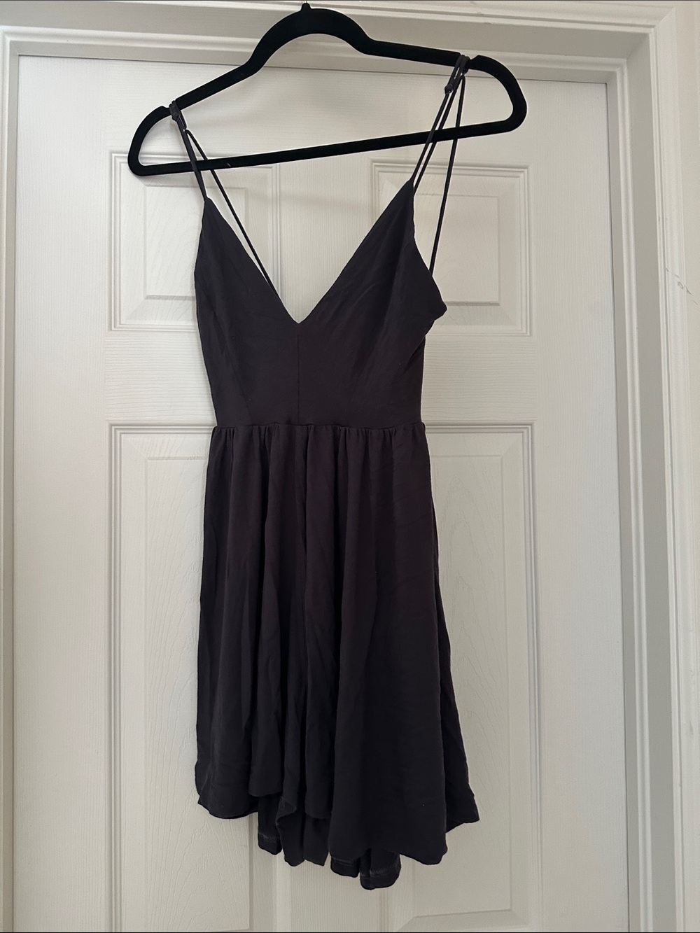 Sam Edelman Black V-Neck Spaghetti Strap Mini Romper